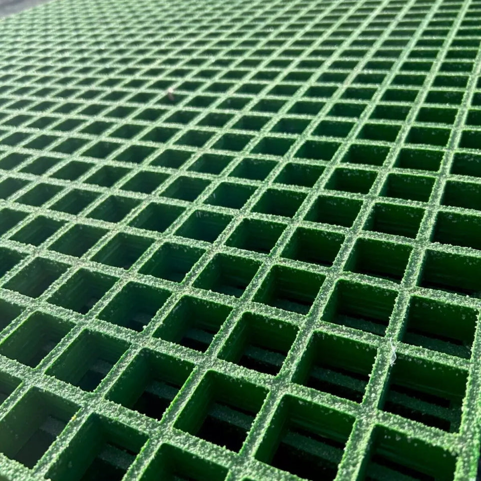 GRP Mesh panels Heavy-Duty - Slips Away