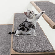 Non-slip stair treads with TPE backing, measuring 22 x 70 cm. Machine washable, self-adhesive pads are made of 100% polyester