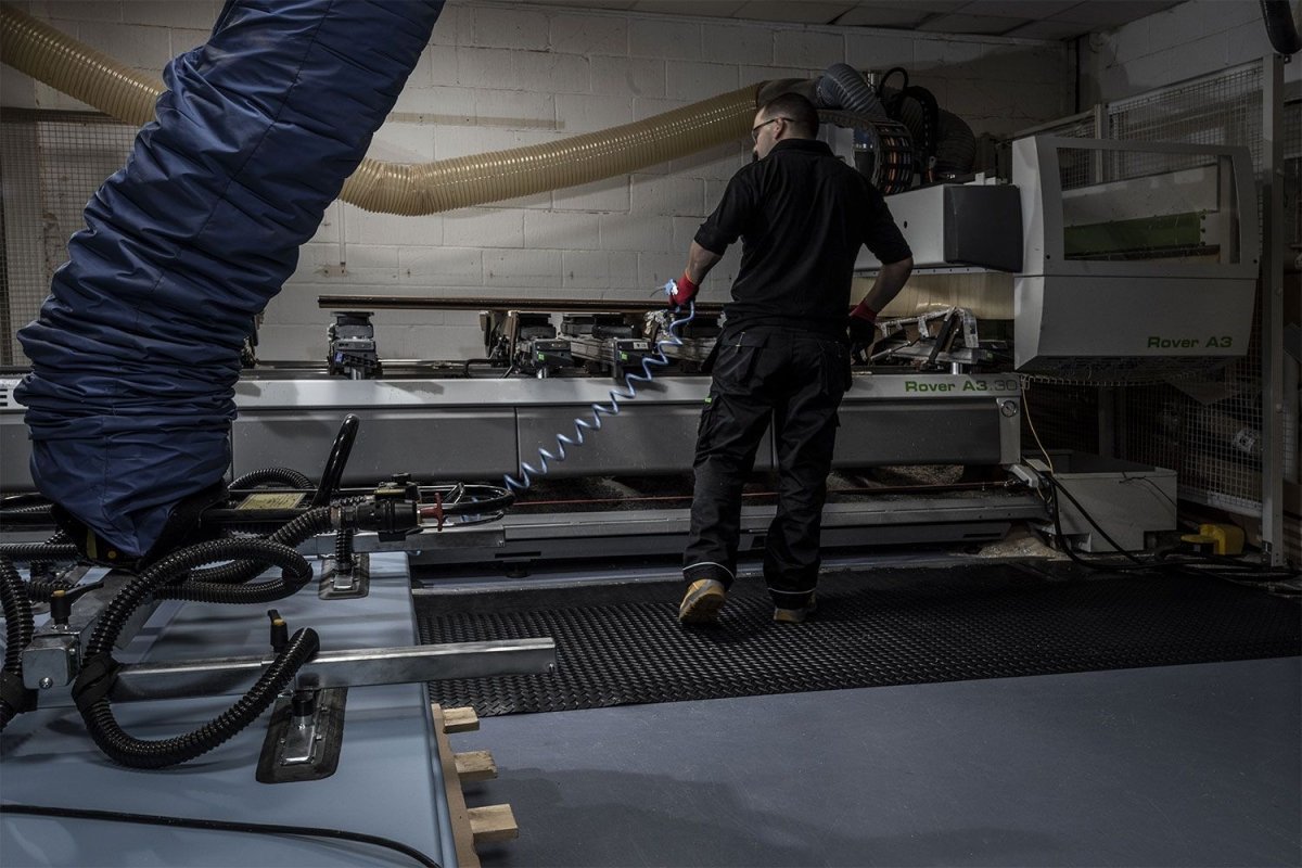 Kumfi Tough - Slips Away - KU48BL -