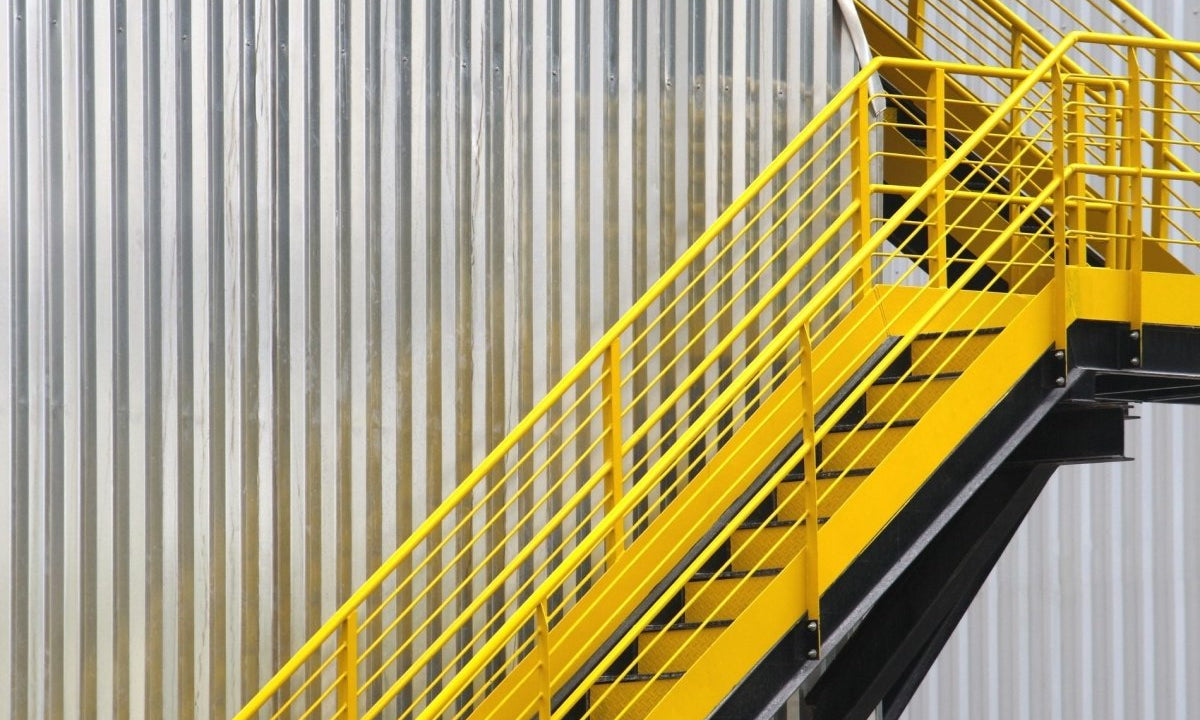 Heavy-Duty Nosing: The Ideal Choice for Industrial Settings - Slips Away