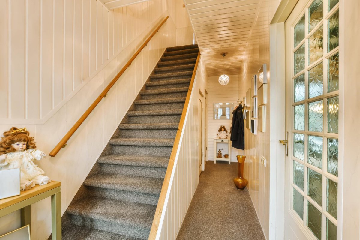 Safety Nosing: Enhancing Durability and Safety for Stairs - Slips Away