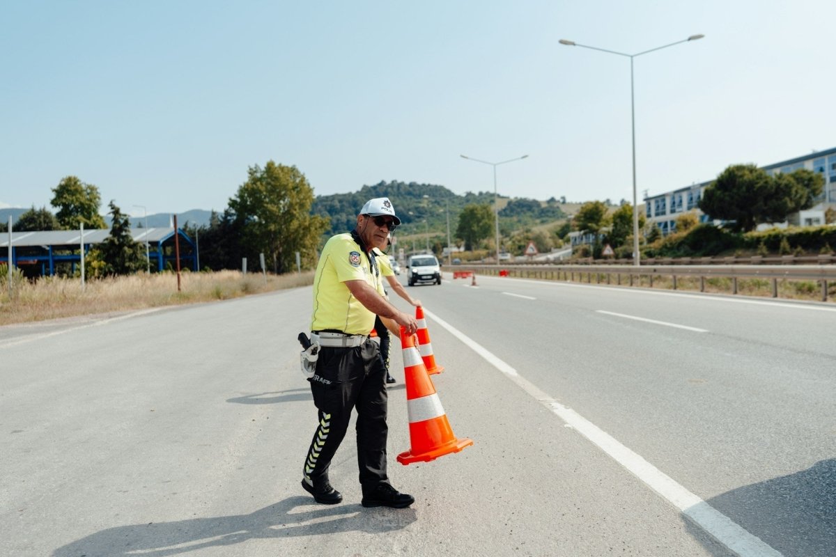 Top Reasons to Install Heavy-Duty Nosing in High Traffic Areas - Slips Away