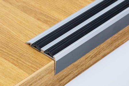 Aluminium Anti-Slip Stair Nosing Trim – Step Edge Protector – 900mm x 35mm x 20mm