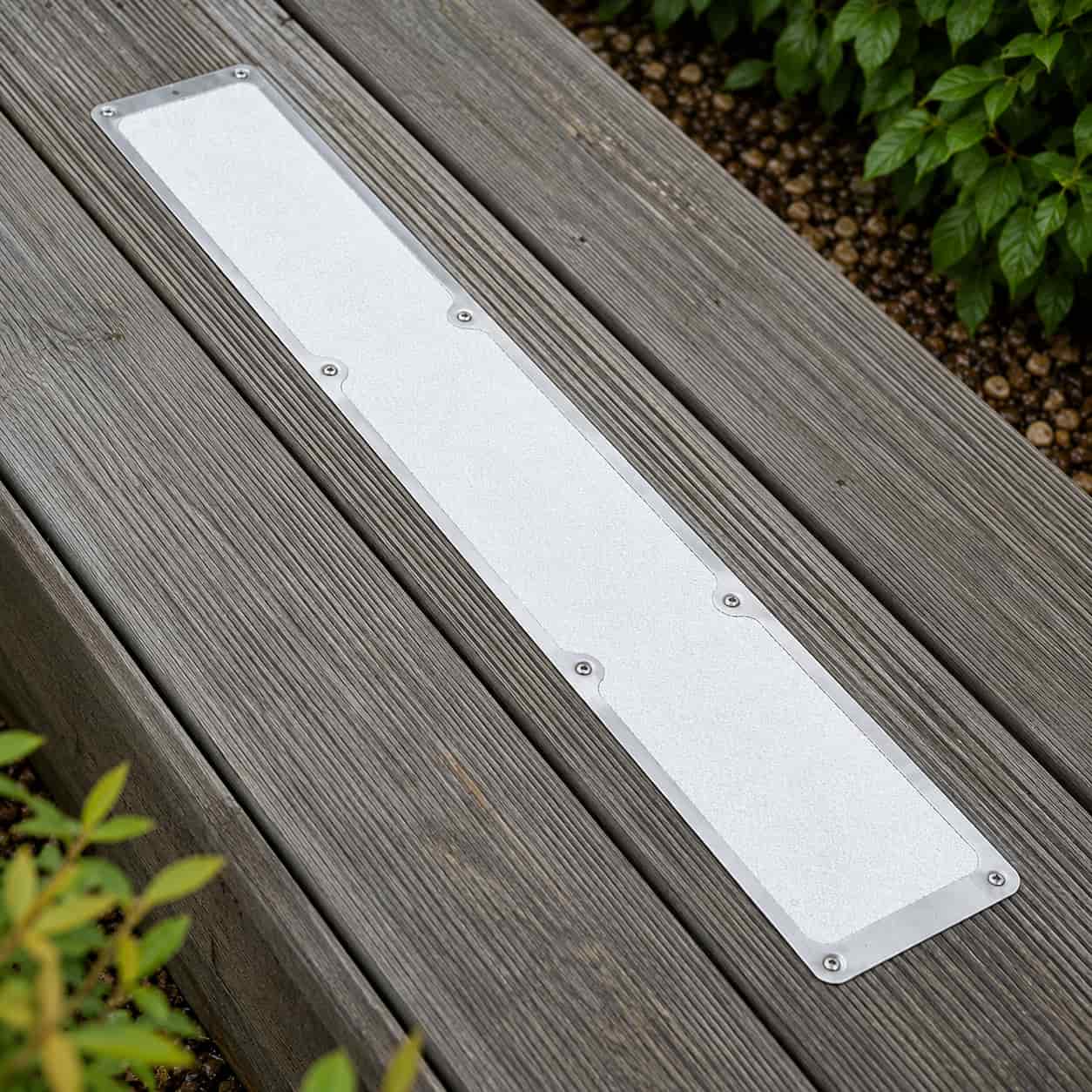 aluminium_decking_plate_single_white.jpg
