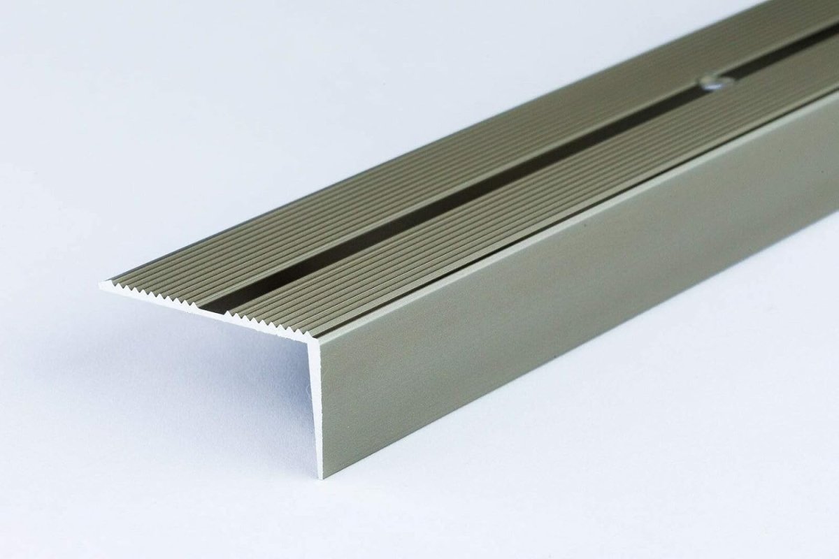 Anti-Slip Aluminum Stair Nosing, 42x22mm, 1M, Durable Edge Trim, Drilled Carpet Guard