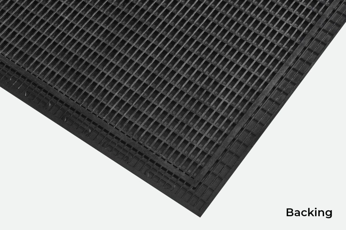 Diamond Interlock Rubber Mat: Anti - fatigue and slip - resistant. Ideal for simple on - site installation in industrial environments. - Slips Away - DC2831 - 