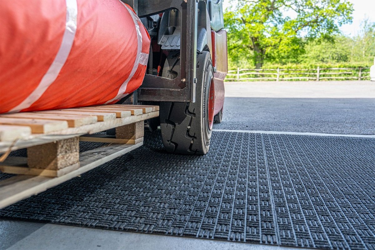 Forklift Mat - Slips Away - FM3672 - 