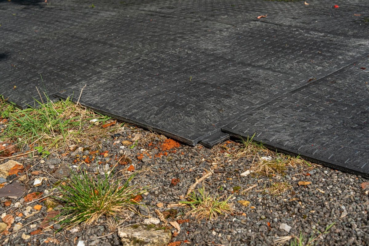 Groundtrak Ground Protection Mat (20t) - 1200x800x22mm - Slips Away - GP3248BL - 