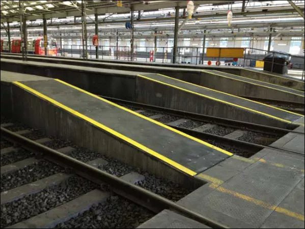 GRP Anti - Slip Panel Sheets | Heavy - Duty, Non - Slip Flooring | Weather & Corrosion Resistant - Slips Away - GRP Anti Slip Panels - 