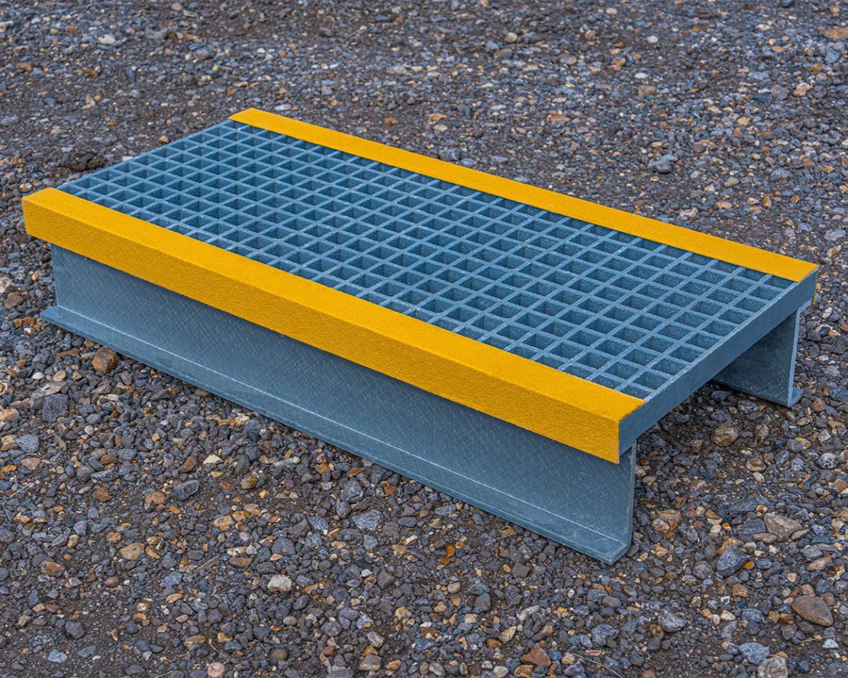 GRP Step Over Platform – Non - Slip Fiberglass Access Platform for Safe Walkways & Worksites - Slips Away - GRP Step over platform - G - SP4848 - 138GY - 