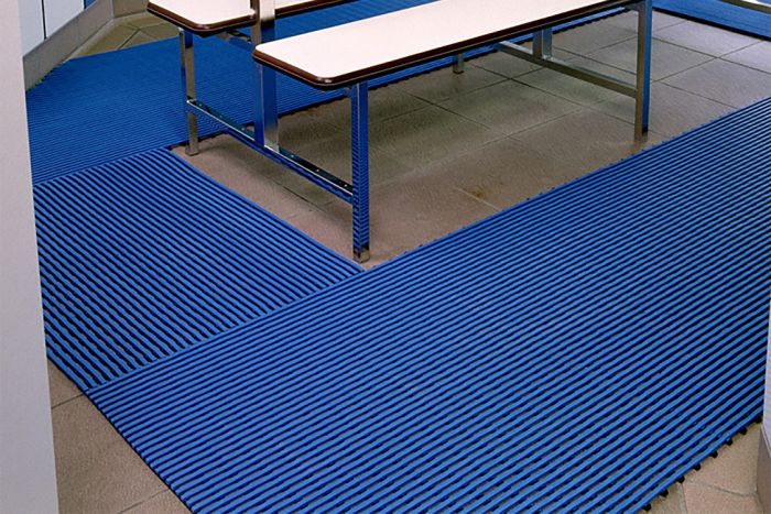 Interflex Anti-Slip Drainage Matting – Heavy-Duty PVC Safety Mat for Wet, Oily & Industrial Areas - Slips Away -  -
