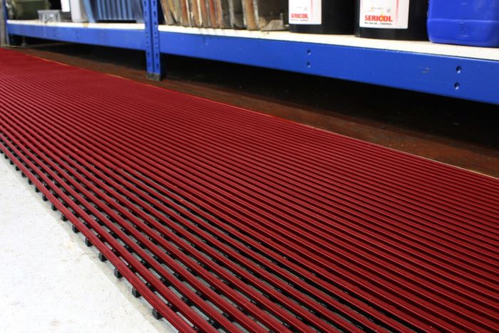 Interflex Anti-Slip Drainage Matting – Heavy-Duty PVC Safety Mat for Wet, Oily & Industrial Areas - Slips Away -  -