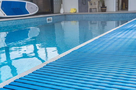 Interflex Style Slatted PVC Swimming Pool Matting Roll - Slips Away - IS39BE - 