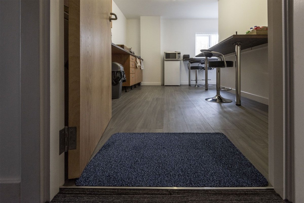 Lexington Highly Absorbent Entrance Mat - Slips Away - LX39BU - 