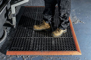 Oilzone - Slips Away - OZ2640 - 