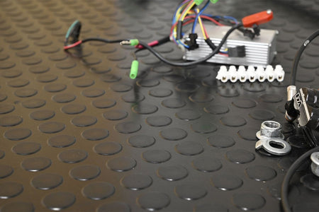 PennyDot Rubber Matting:Heavy - Duty Surface ProtectionThicknesses 3mm or 4,5mmBespoke Linear Metre Cut - Slips Away - PD3122C - 