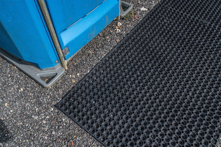 Rubber Grass Matting Roll L10.5m x W1m Safe Construction Walkway & 23mm Thickness - Slips Away - GKS1015 - 