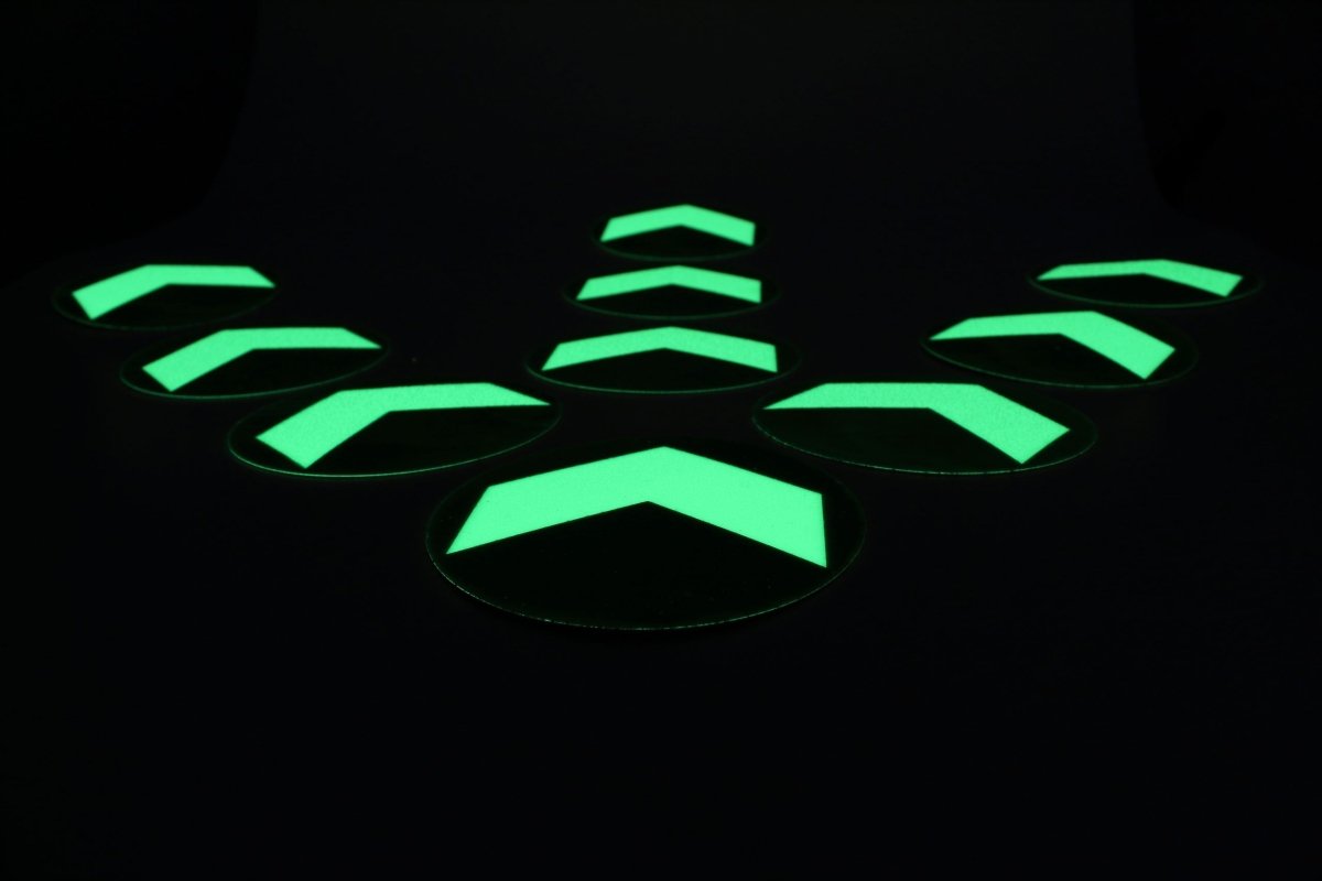 Glow in the dark arrows 100mm ( 10x Pack ) - Slips Away - H8104 glow in dark arrows 10x pack -