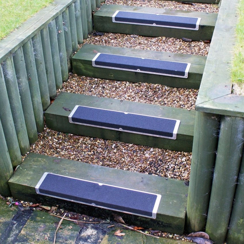 Non Slip Decking Strips Aluminium Screw Down Plates - Slips Away - Decking plate 63mm x 635mm hazard -