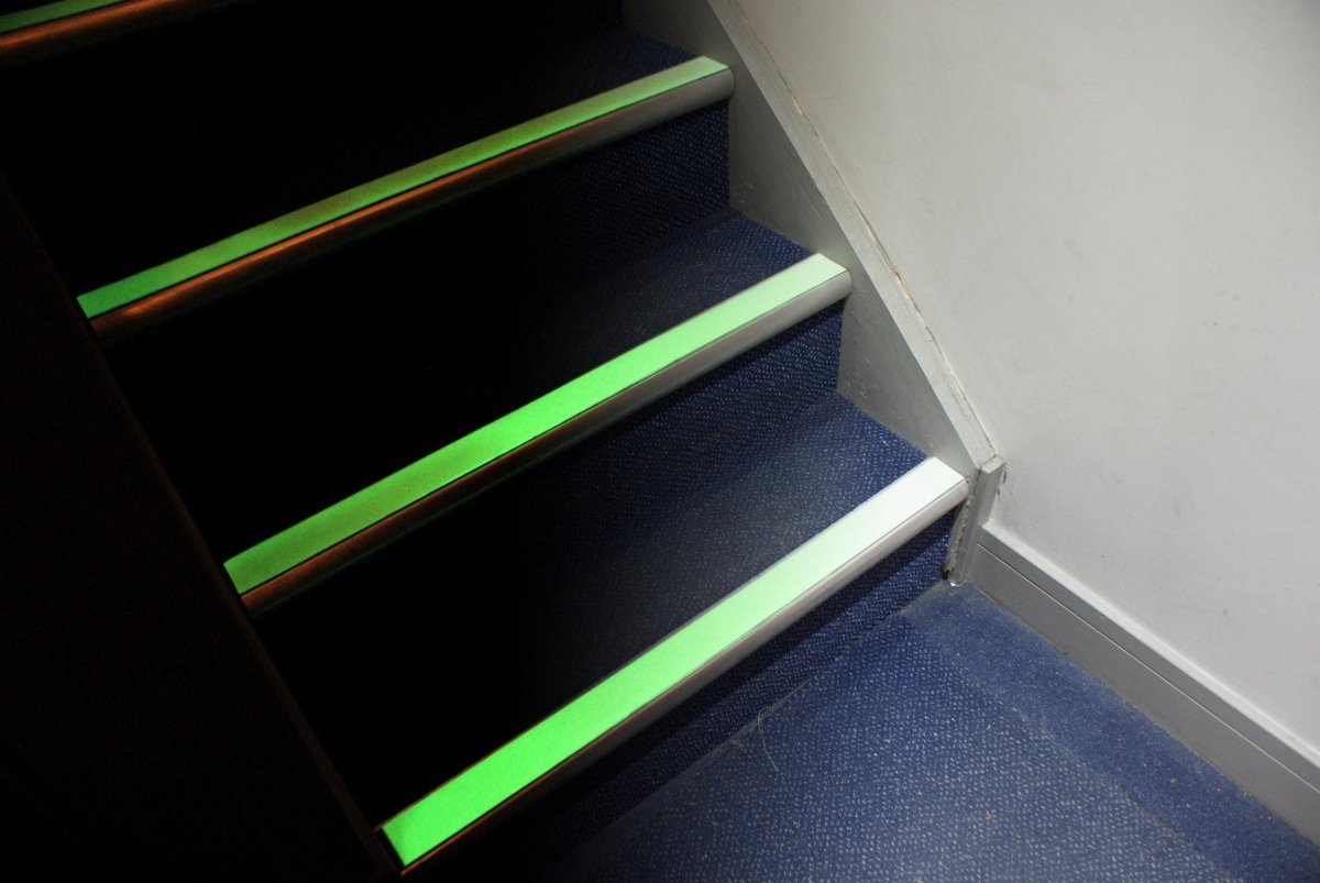 Super grade Photoluminescent Glow in the Dark Anti Slip Tape Roll - Slips Away - H3454-Super-Grade-Glow-in-the-Dark-Anti-Slip-25mm -
