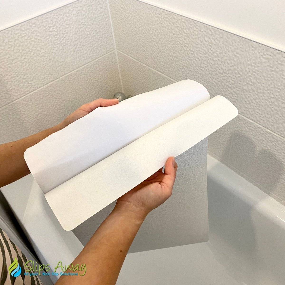 Ultra Thin Non Slip Adhesive Bath Mat FREE Roller Presser Included - Slips Away - SA077. -